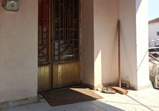 Θεσσαλονίκη: Φρίκη με την μητροκτονία – Της κάρφωσε σπασμένο μπουκάλι στο κεφάλι και την έπνιξε