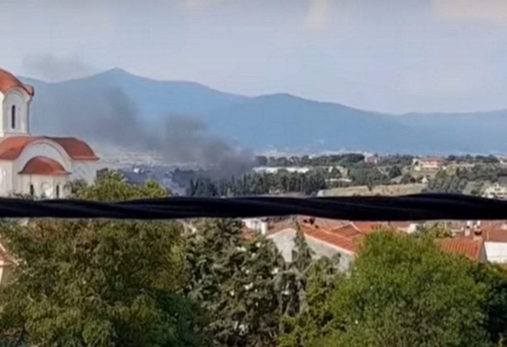 Θεσσαλονίκη: Κοντά σε σπίτια η φωτιά στον Τρίλοφο – Μεγάλη κινητοποίηση
