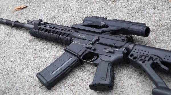 ΗΠΑ: Πρώτο βήμα στο Κογκρέσο για νομοσχέδιο που απαγορεύει τα τουφέκια εφόδου – Θα περάσει;