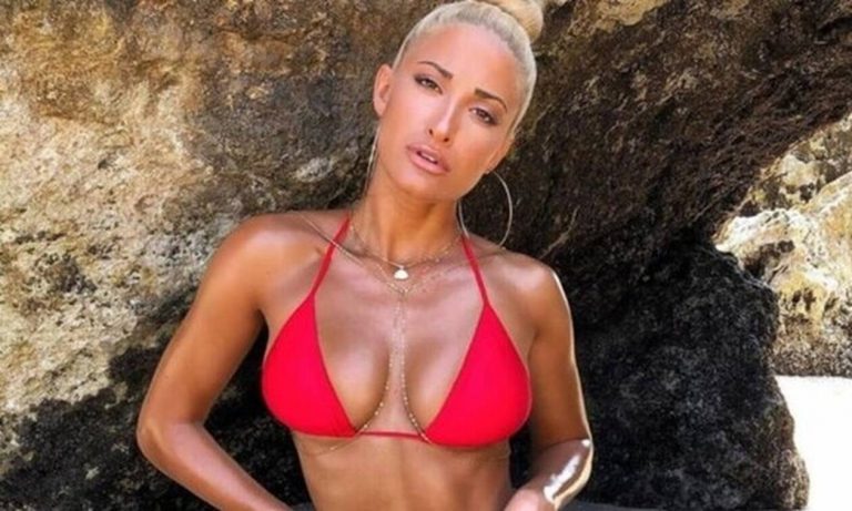 Ιωάννα Τούνη: «Σπάει» τη σιωπή της μετά την εξαφάνιση από τα social