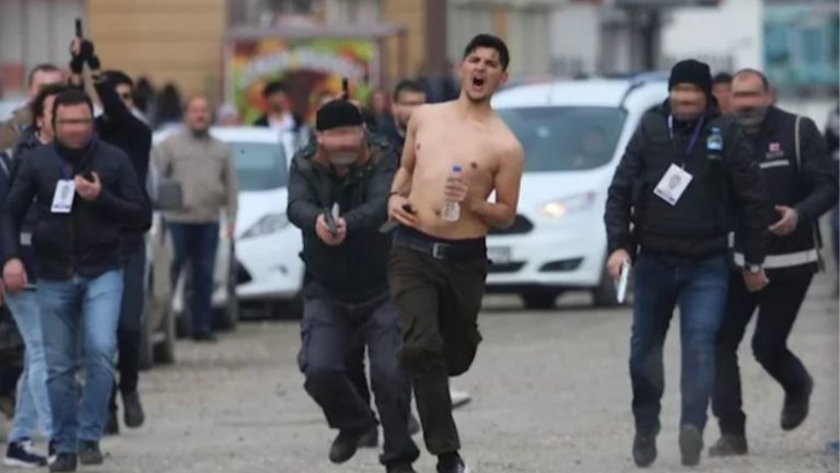 Τουρκία: Αθώοι οι δολοφόνοι αστυνομικοί – Στη φυλακή ο δημοσιογράφος που τους αποκάλυψε