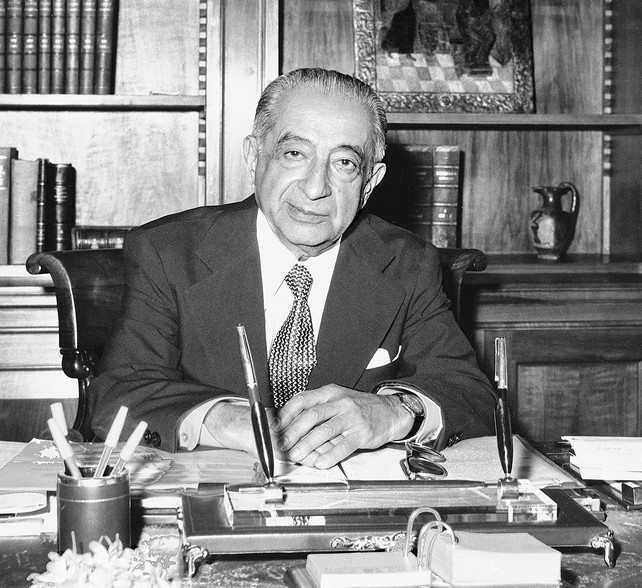 Κωνσταντίνος Τσάτσος: Το τρομερότερο στο θάνατο είναι ότι δεν κρύβει κανένα μυστήριο