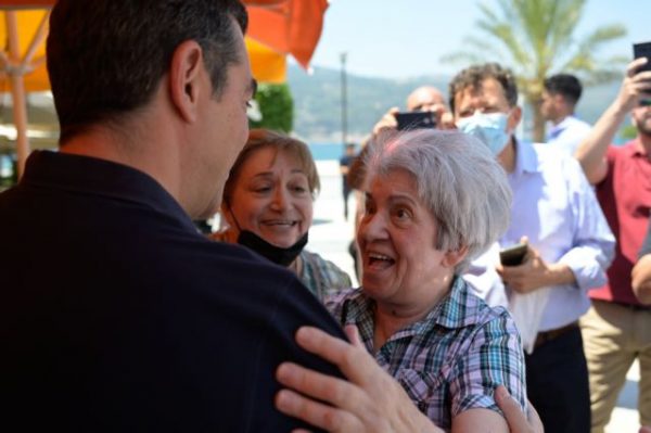 Τσίπρας: Χρειάζεται παραγωγικό σχέδιο οικονομικής ανάταξης της υπαίθρου