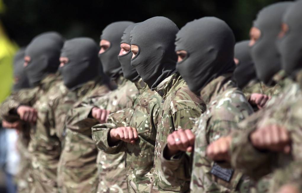 Ρωσία: «Σύνταγμα Σομπιάνιν» στη Μόσχα – Στρατολογούνται μισθοφόροι για τον πόλεμο στην Ουκρανία