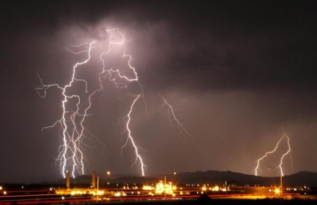 ΗΠΑ: Κεραυνός σκότωσε 1 στρατιώτη και τραυμάτισε άλλους 9 σε βάση Διαβιβάσεων