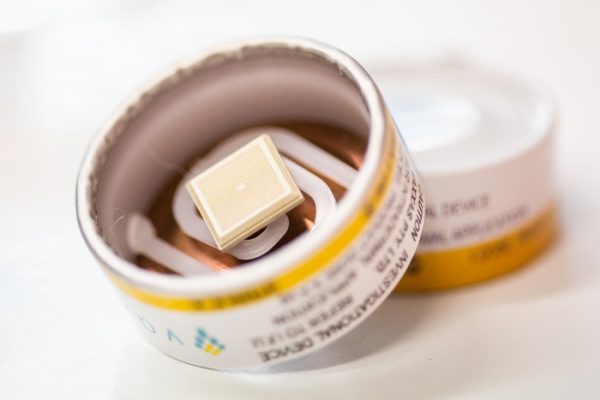 Κοροναϊός: Εμβόλιο σε επίθεμα «πολεμά» καλύτερα τις νέες παραλλαγές