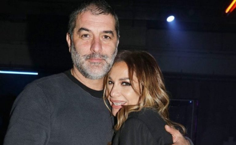 Δέσποινα Βανδή: Ταξίδι στη Θεσσαλονίκη με τον Βασίλη Μπισμπίκη