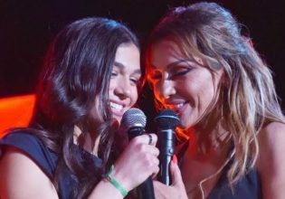 Δέσποινα Βανδή: Καμαρώνει την Μελίνα στην αποφοίτησή της