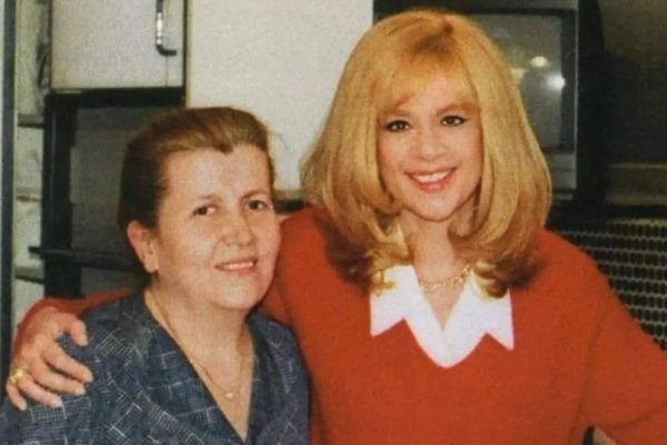 Πέθανε στενή συνεργάτιδα της Αλίκης Βουγιουκλάκη