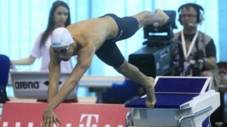 Χρυσό για τον Γκολομέεβ στα 50μ. ελεύθερο – «Ασημένια» η Ντουντουνάκη στα 100μ. πεταλούδα