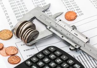 Ευρωζώνη: Στο 189,3% το χρέος της Ελλάδας στο α΄ τρίμηνο 2022 – Αρνητική «πρωτιά»