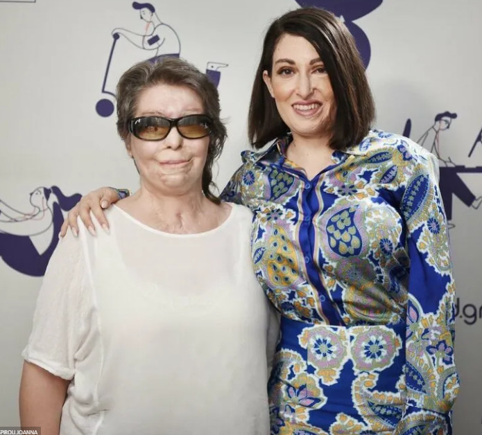 Κούνεβα – Παλιοσπύρου: Συνάντηση και κατάθεση ψυχής των δύο γυναικών για τις κοινές τους εμπειρίες