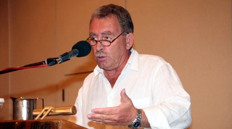 Εν ενεργεία δήμαρχοι υποψήφιοι βουλευτές