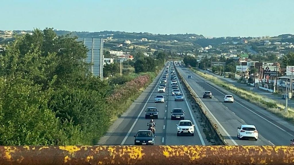 Θεσσαλονίκη: Με χαμηλές ταχύτητες η έξοδος των εκδρομέων για Χαλκιδική