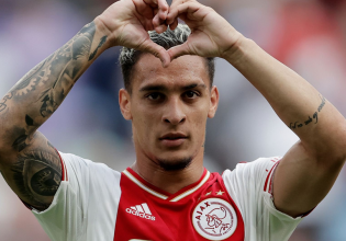 Επίσημο του Άντονι στη Μάντσετσερ Γιουνάιτεντ (pic)