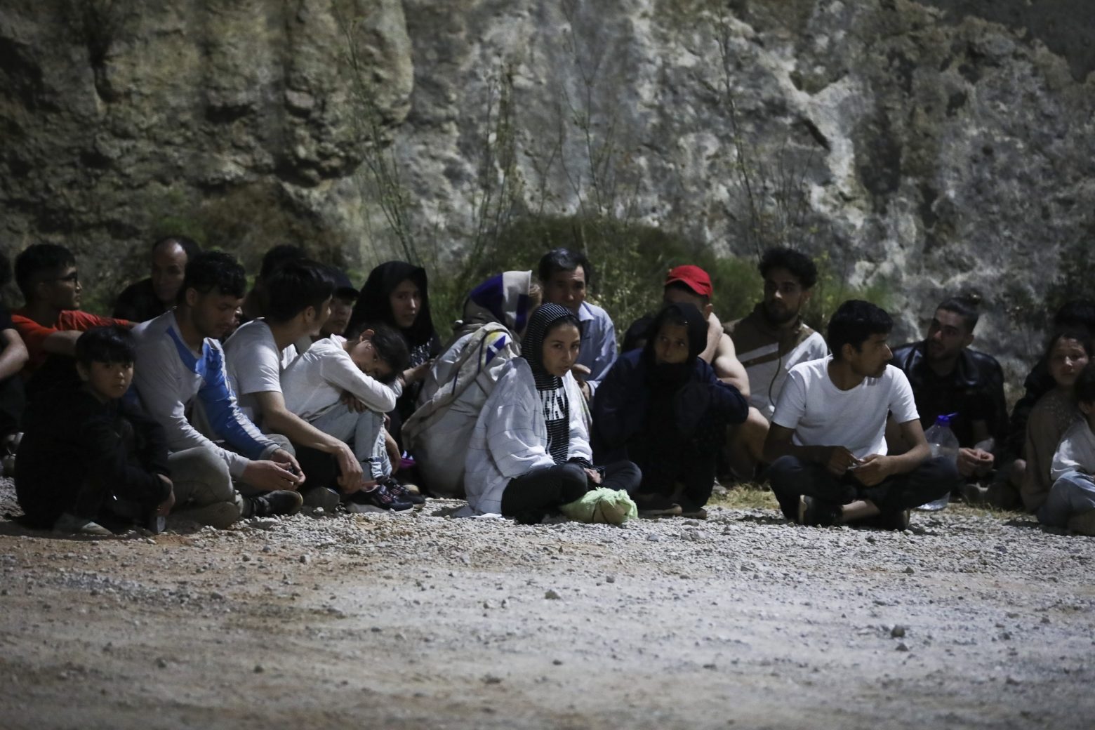 Κύθηρα: Πάτησαν στεριά 100 πρόσφυγες - Ανάμεσά τους και παιδιά