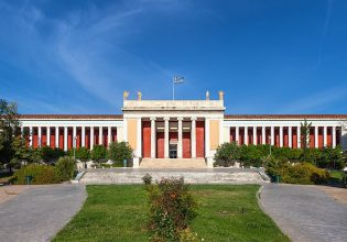 Από τις στάχτες της Σμύρνης στο Αρχαιολογικό Μουσείο