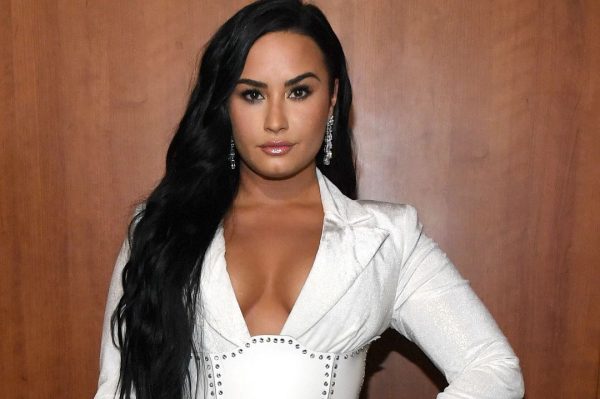 Ντέμι Λοβάτο: « Ξεκίνησα τα οπιούχα από την ηλικία των 12»