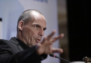 Βαρουφάκης: Σχέδιο «εξορμπανισμού – ερντογανοποίησης» αποκάλυψε το σκάνδαλο με τις παρακολουθήσεις