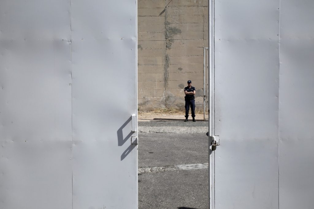 Έκθεση του Συνήγορου του Πολίτη: Υπερπληθυσμός και πανδημία έφεραν στέρηση δικαιωμάτων στις φυλακές