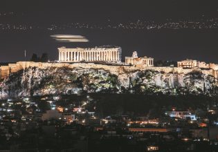 Εξοικονόμηση ενέργειας: Θα σβήσουν τα φώτα στην Ακρόπολη και στη Βουλή;