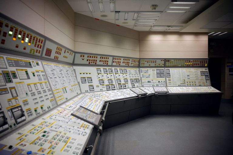 Γαλλία: Οι κλειστοί αντιδραστήρες επιδεινώνουν την ενεργειακή κρίση