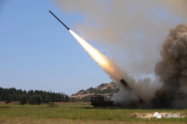 Κίνα: Εκτόξευσε πυραύλους κοντά στην Ταϊβάν – Παγκόσμια ανησυχία και καταδίκη από Λευκό Οίκο