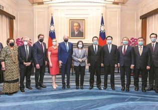 Ταϊβάν: Νέα επίσκεψη οι ΗΠΑ, νέες ασκήσεις η Κίνα