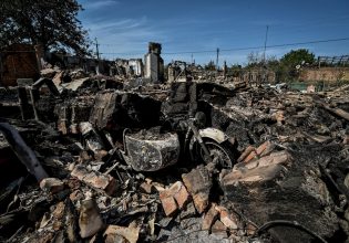 Ουκρανία: Το Κίεβο προειδοποιεί για κίνδυνο ακτινοβολίας και πυρκαγιάς στη Ζαπορίζια