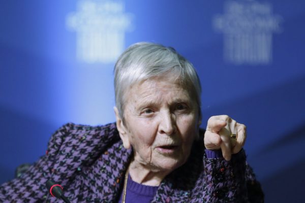 Η Ελένη Αρβελέρ αποχώρησε από την προεδρία του Ευρωπαϊκού Πολιτιστικού Κέντρου Δελφών