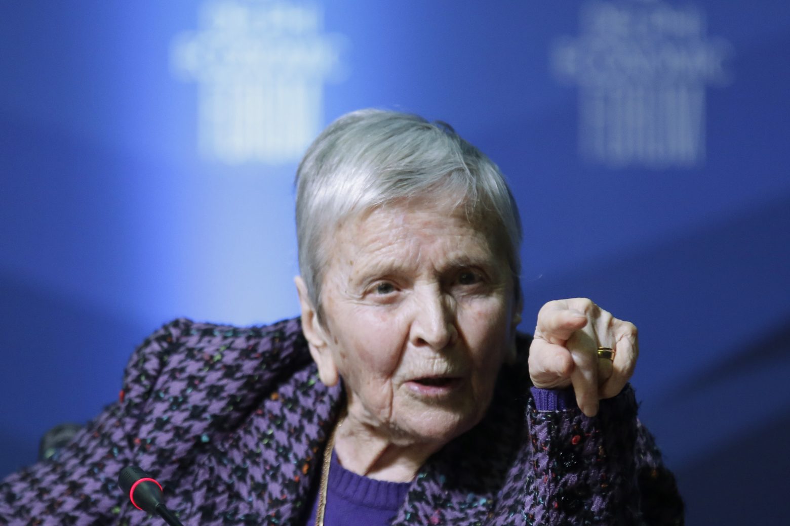 Η Ελένη Αρβελέρ αποχώρησε από την προεδρία του Ευρωπαϊκού Πολιτιστικού Κέντρου Δελφών