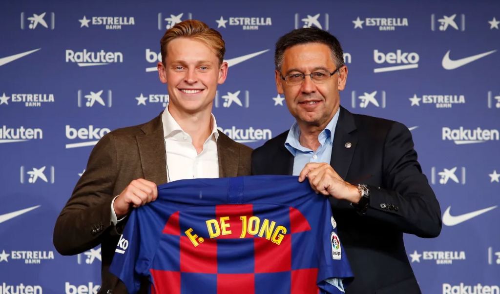 Μπαρτσελόνα: Το απόλυτο σκάνδαλο – Ο Μπαρτομέου είχε «δέσει» τέσσερις ποδοσφαιριστές με «εγκληματικά» συμβόλαια [pics]