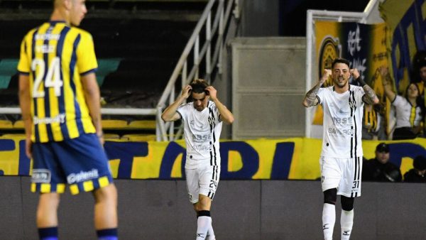 Απίστευτο γκολ στο πρωτάθλημα της Αργεντινής – Απολαύστε το