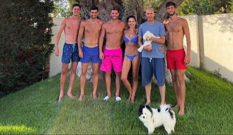 Ζινεντίν Ζιντάν: Η φωτογραφία με την οικογένεια του που έγινε viral