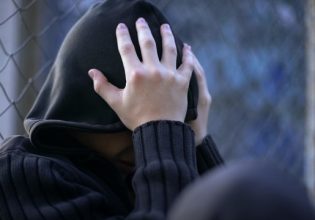 Λαμία: Ανήλικη έστειλε μήνυμα στο «Χαμόγελο του Παιδιού» και απειλούσε να αυτοκτονήσει