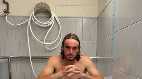 Στέφανος Τσιτσιπάς: Μπήκε σε μπανιέρα με πάγο μετά την ήττα στον τελικό στο Σινσινάτι