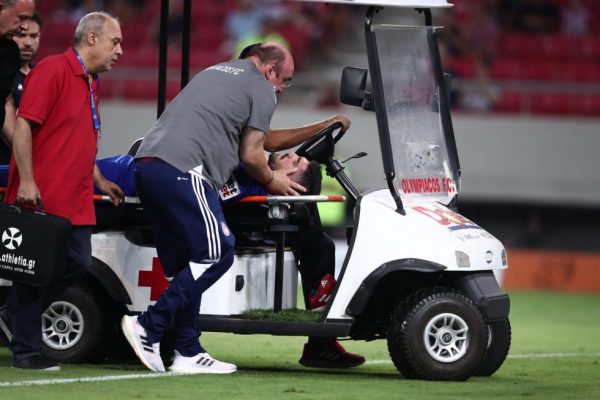 Ολυμπιακός – ΠΑΣ Γιάννινα: Καθαρές οι εξετάσεις του Παντελάκη που τραυματίστηκε σοβαρά