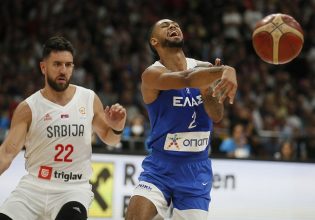 Αιχμές Ντόρσεϊ για τη διαιτησία: «Σε πόσα παιχνίδια ένας μόνο παίκτης εκτελεί βολές από μια ομάδα;»