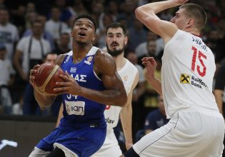 Σερβία – Ελλάδα 100-94: Το έπος του Γιάννη δεν έφτανε απέναντι στην παρέα του Γιόκιτς