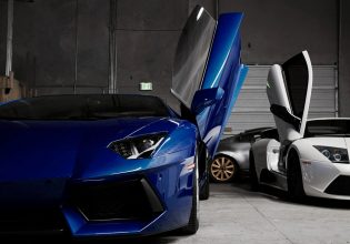 Φινλανδία: Porsches και Bentleys με ρωσικές πινακίδες κατακλύζουν το αεροδρόμιο του Ελσίνκι