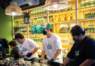 Ταϊλάνδη: Άνοιξαν τις πόρτες οι πρώτες καφετέριες κάνναβης