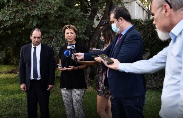 Όλγα Γεροβασίλη: «Να γνωρίζουν όλοι ότι η συγκάλυψη δεν θα γίνει ανεκτή»