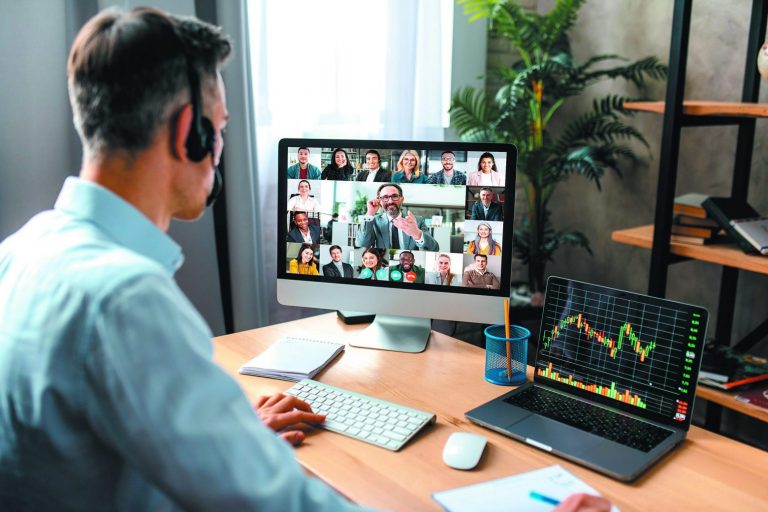 Τηλεργασία: Αν μπορείτε να κάνετε τη δουλειά σας από το σπίτι, φοβηθείτε. Φοβηθείτε πολύ…