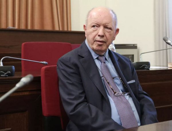 Πέθανε στον ύπνο του ο Σταύρος Ψυχάρης