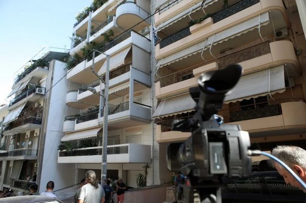 Κυψέλη: Τραγικό τέλος για το ζευγάρι ηλικιωμένων – Πέθαναν αβοήθητοι – Ήταν νεκρός επτά μέρες