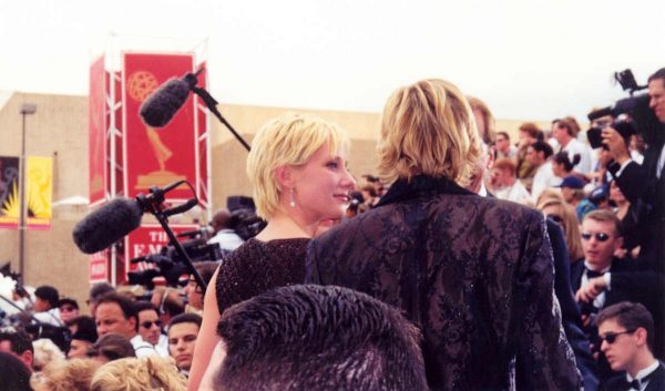 Ψυχικά προβλήματα, χρήση ουσιών, σεξουαλική κακοποίηση από τον πατέρα της: Η σύντομη, ανεξιχνίαστη ζωή της Αν Χεκ