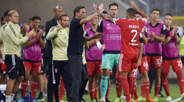 Μια… ανάσα από τους ομίλους η Μπενφίκα – Ισχνό προβάδισμα πρόκρισης για την Μακάμπι Χάιφα