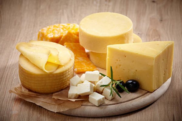 Το τυρί που βοηθά στην καταπολέμηση της οστεοπόρωσης χωρίς λιπαρά