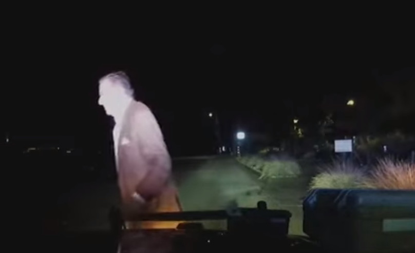 ΗΠΑ: Οδηγούσε μεθυσμένος ο σύζυγος της Πελόζι - Βίντεο από τη σύλληψή του