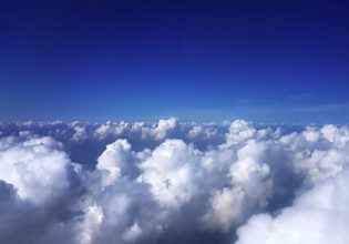 Τεχνητή βροχή: Το διψασμένο Άμπου Ντάμπι βομβαρδίζει τα σύννεφα για λίγο νερό